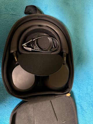 Sony WH-1000XM5