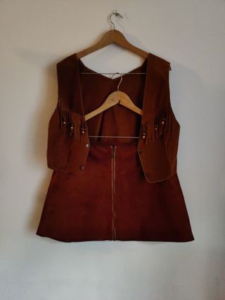 Conjunto vintage de piel, falda y chaleco