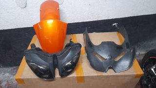 Despiece kawasaki zx10r 08 09
Depósito etc