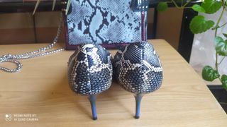 Salon Zara "" SIN EXTRENAR""PVP 59€