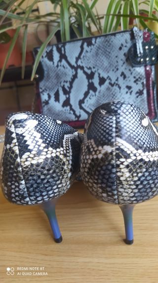 Salon Zara "" SIN EXTRENAR""PVP 59€