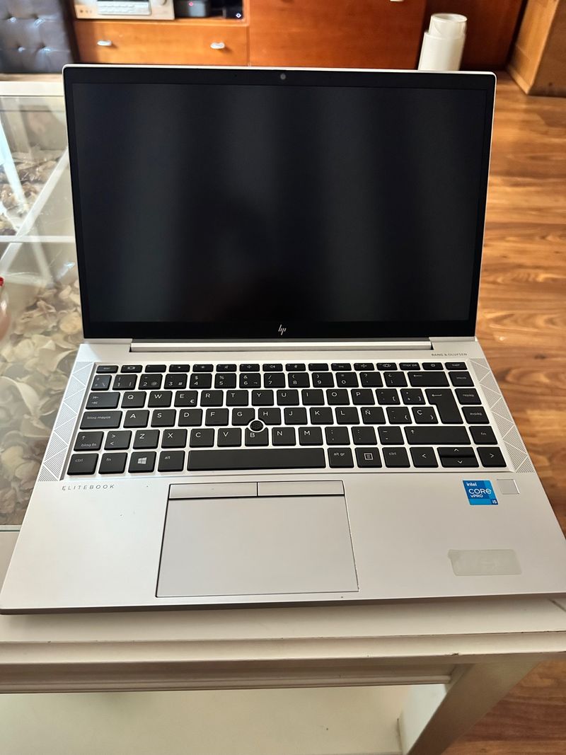 ORDENADOR HP 840 G8 Generacion 11 afbeelding 2