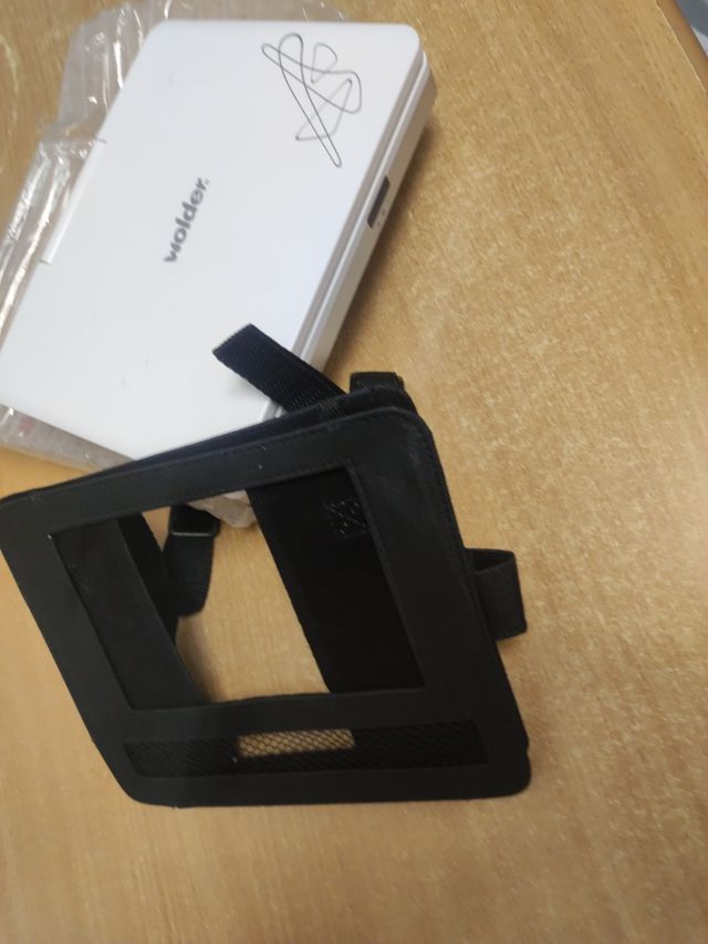 Reproductor de DVD y TV Digital portátil