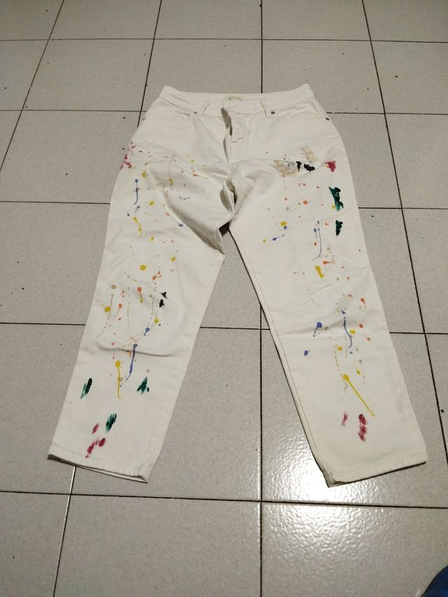 Pantaloni jeans
