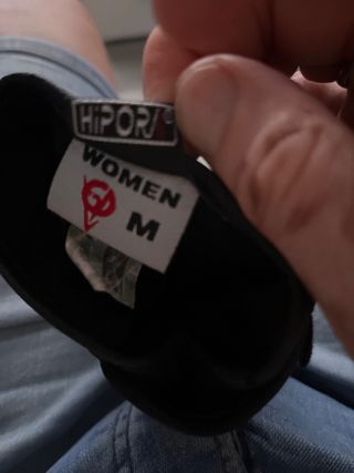 Se venden guantes de moto de mujer