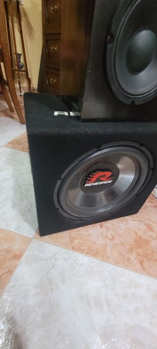 Subwoofer y 2 Medios