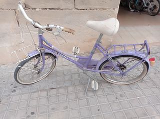 Antigua bicicleta cinzia