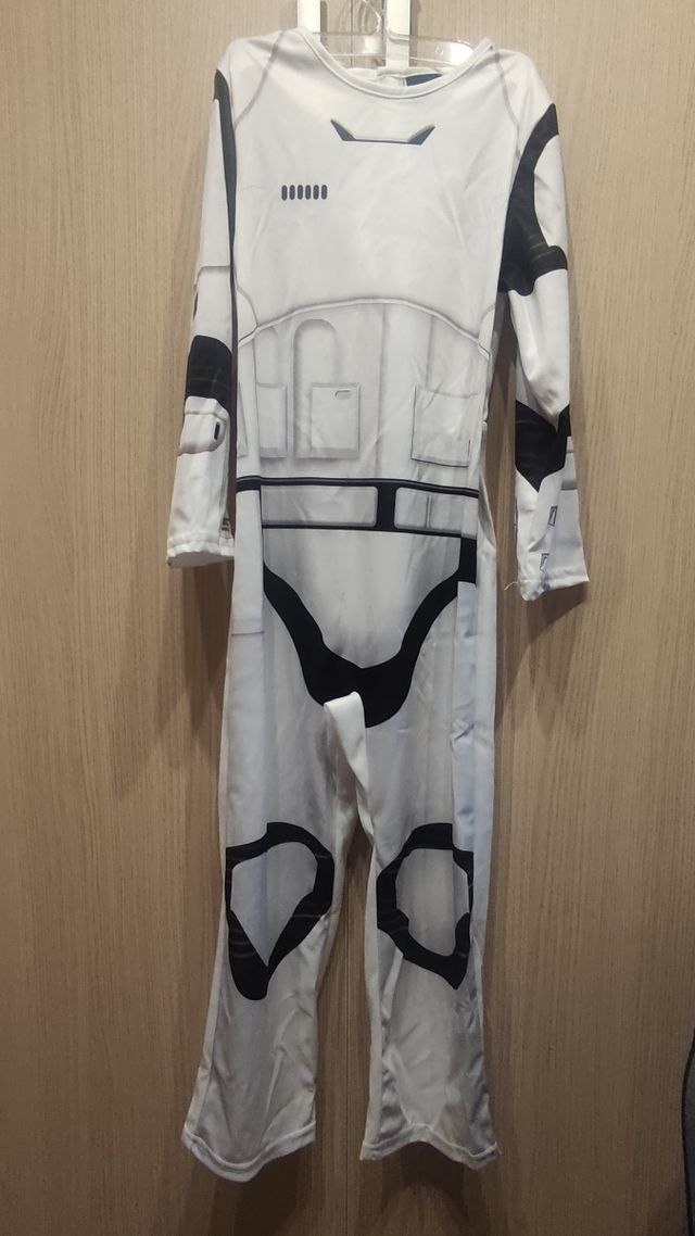 Disfraz Star Wars Stormtrooper. Talla 5-6.