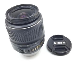 Cámara Reflex Nikon D3100 + Objetivo Nikon 18-55mm