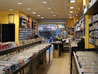 Local cèntric a Manlleu, botiga