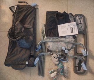 Cuna de viaje KINDERKRAFT con accesorios