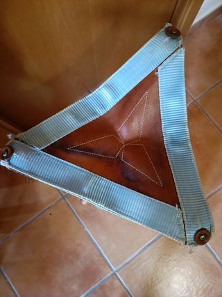 TABURETE CAZADOR/MONTAÑA