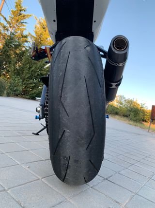 Suzuki gsxr 750