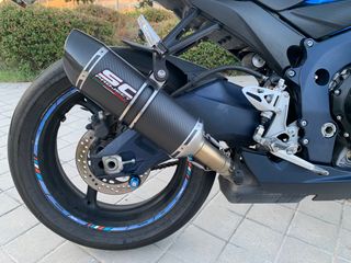 Suzuki gsxr 750