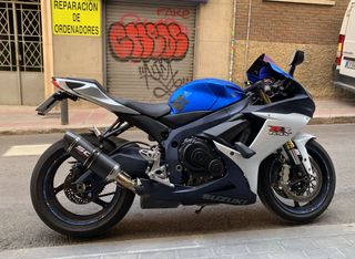 Suzuki gsxr 750