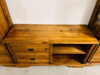 Móvel de sala estilo serrano