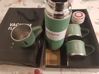 Termo + tazas verde acero inoxidable
