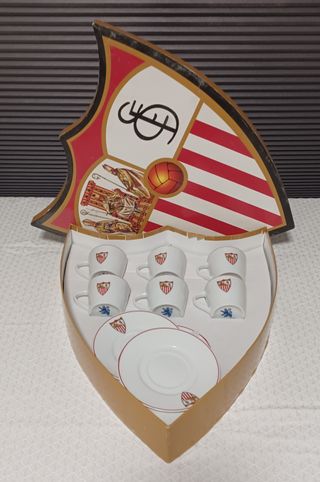 LOTE DE PRODUCTOS DEL SEVILLA F.C.