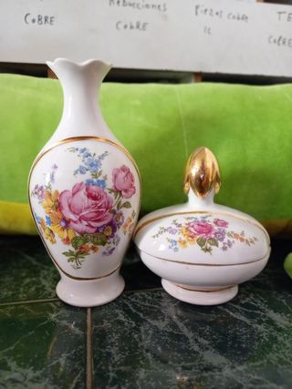 Juego de tocador de porcelana antiguo 
