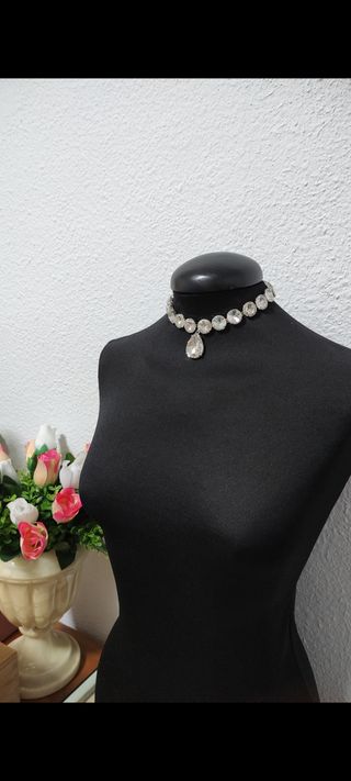 Collar gargantilla pendulo brillante