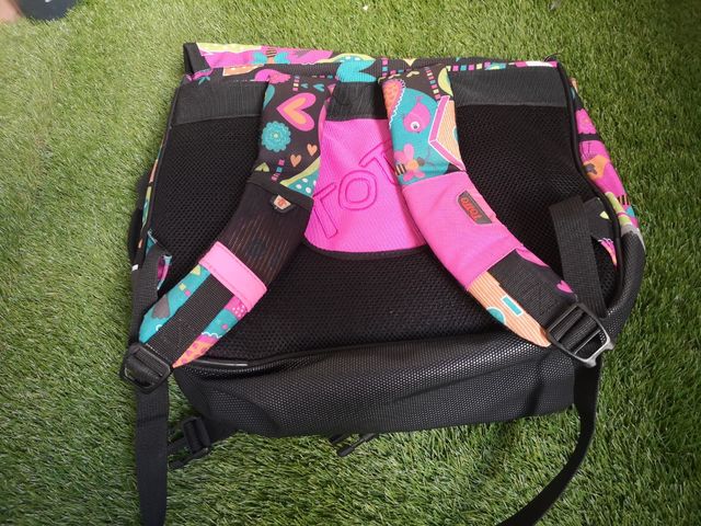 Mochila/cartera sin ruedas totto