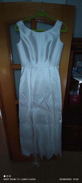 vestido blanco con bolsillos