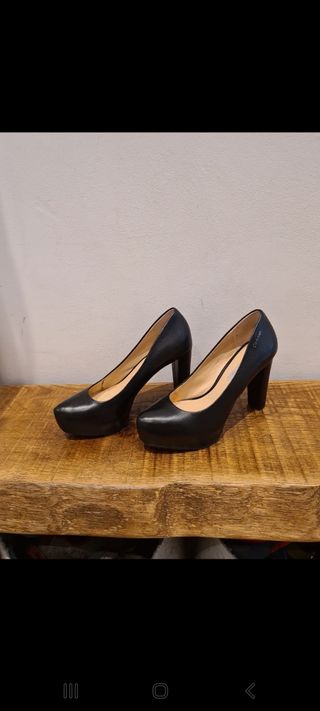 Salones de piel plataforma CK