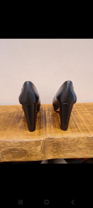 Salones de piel plataforma CK