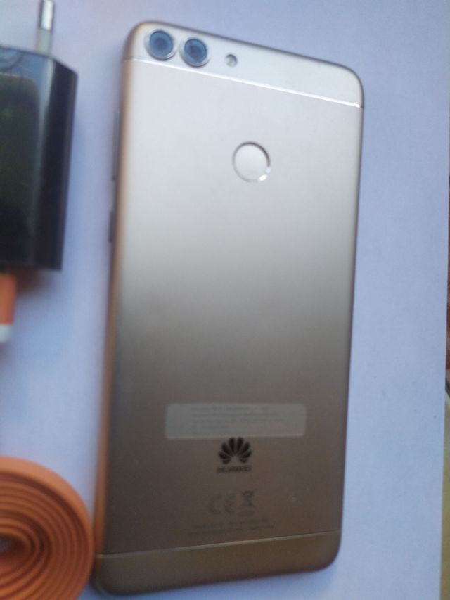 HUAWEI P SMART 2018