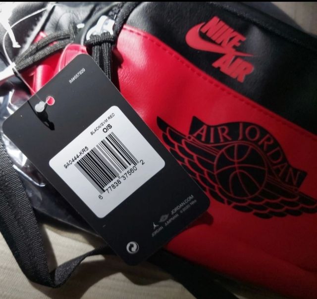 Nike air Jordan riñonera