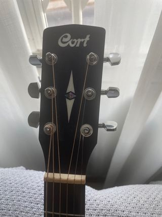 Guitarra Acustica CORT