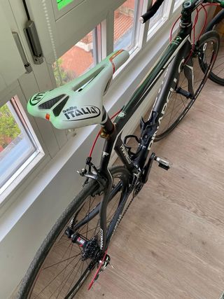 Pinarello bicicleta de carretera