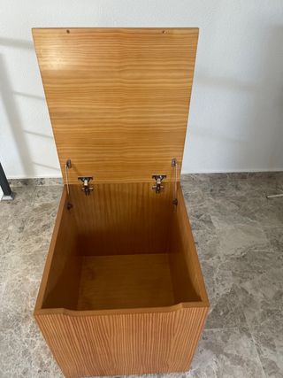 Baul madera