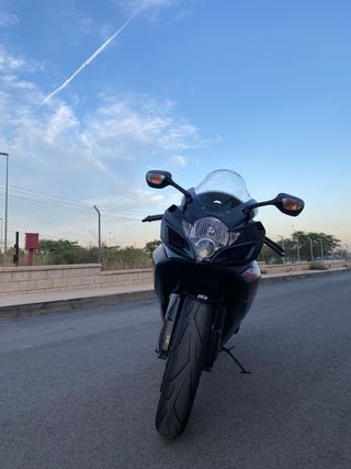 Suzuki gsxr 750 Black edition 34.000 Km