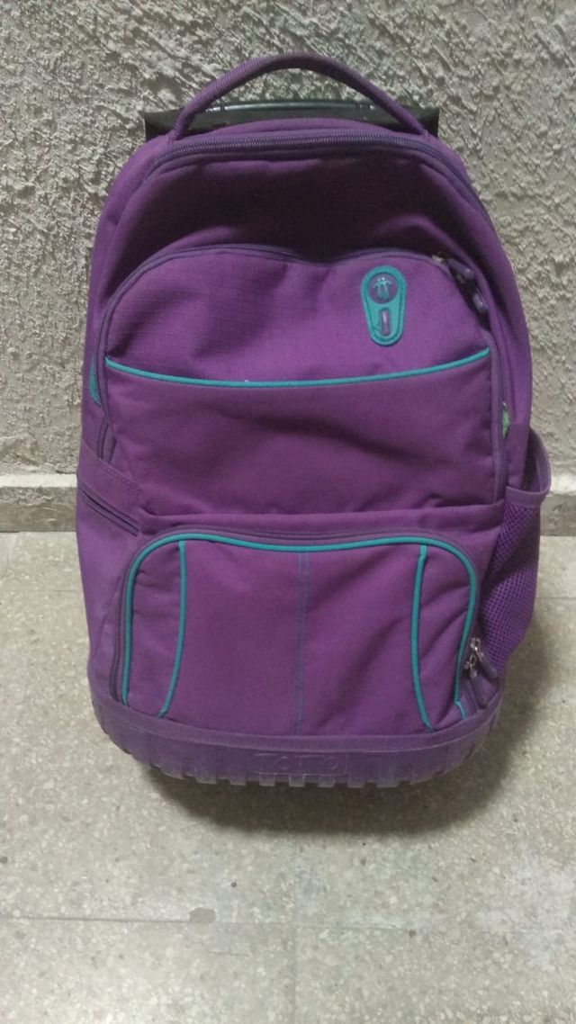 Mochila con ruedas Totto