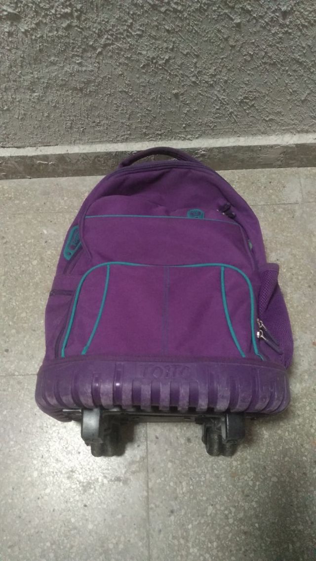 Mochila con ruedas Totto