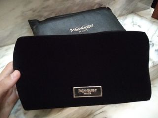 neceser terciopelo YSL