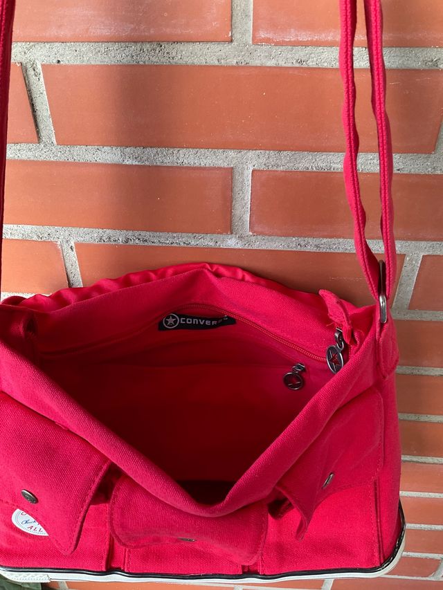 Bolso zapatilla Converse