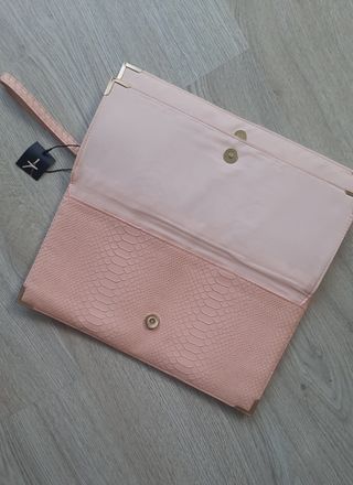 Cartera rosa