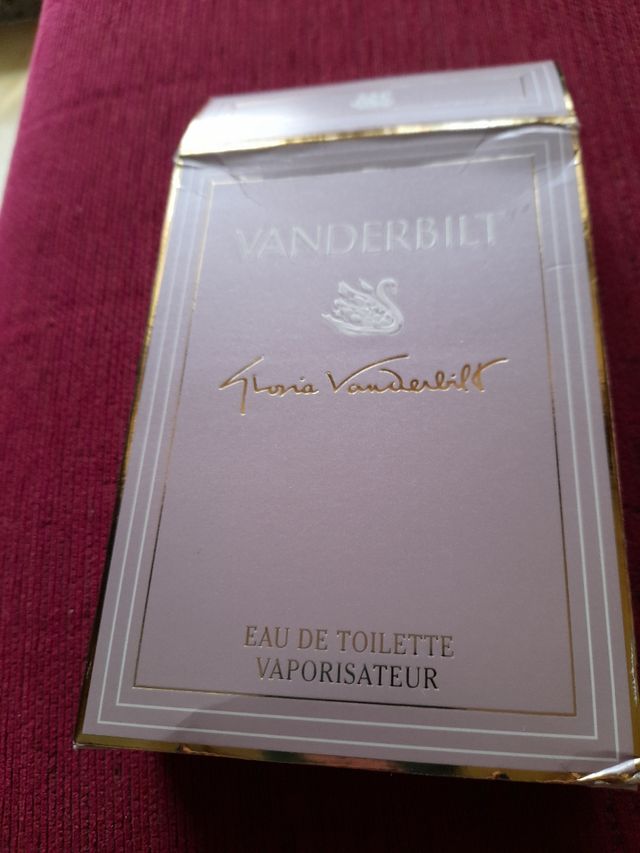 Perfume nuevo caja como se ve