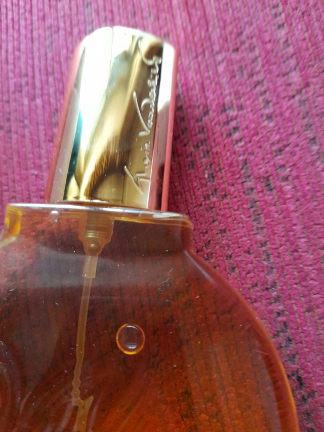 Perfume nuevo caja como se ve