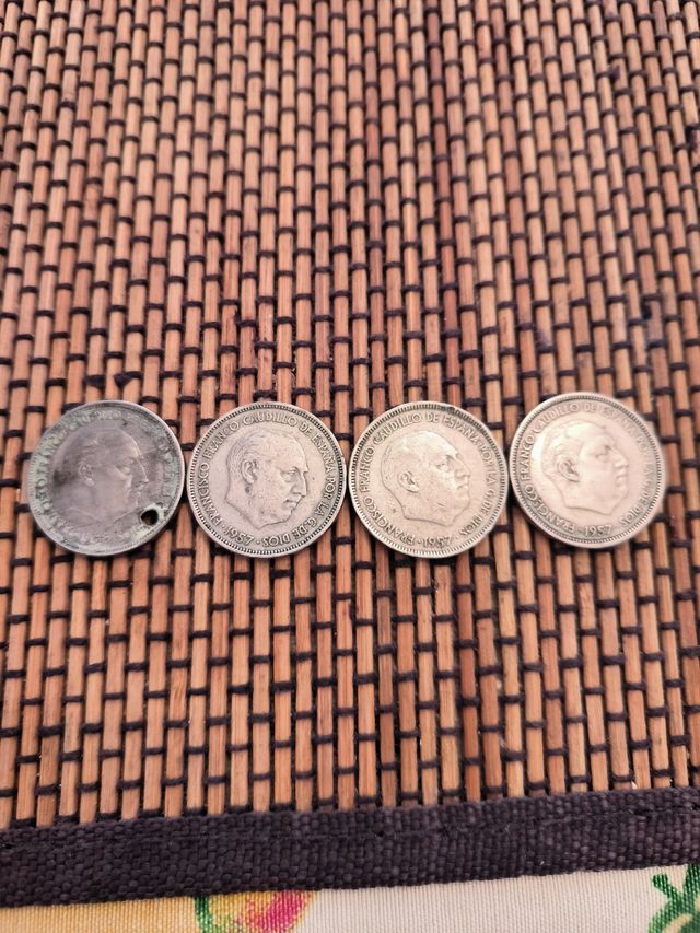 25 pesetas 1957