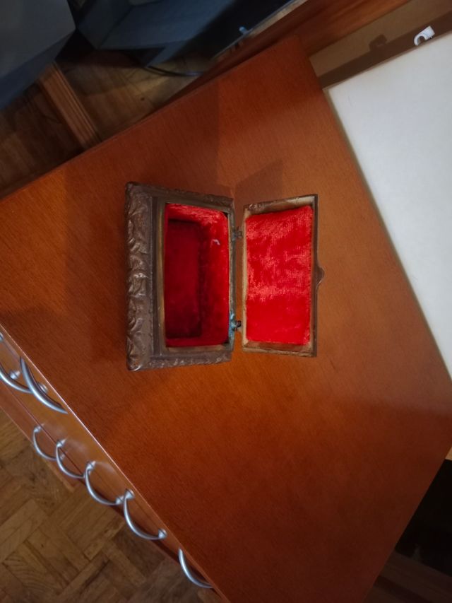 Joyero antiguo bronce vintage