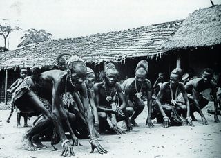GORRO/SOMBRERO TRIBU DE LOS LEGA. R.D. CONGO.
