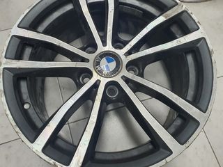 UNA SÓLA llanta BMW  serie 1 F20-F21 17"