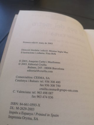 Libro valenciano catalán El gos del metro, Carbó