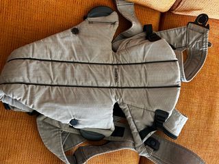 Mochila portabebe babybjorn