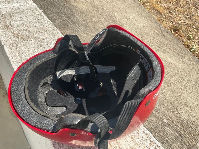 Casco niño ajustable