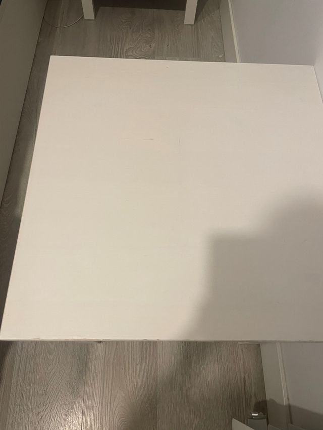 Mesa auxiliar Hemnes Ikea