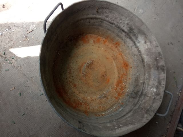 Barreño y cubo de zinc